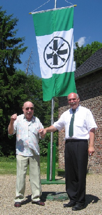 v.l.n.r.Gnter Josten und 1. Brudermeister Gebhard Gerken 